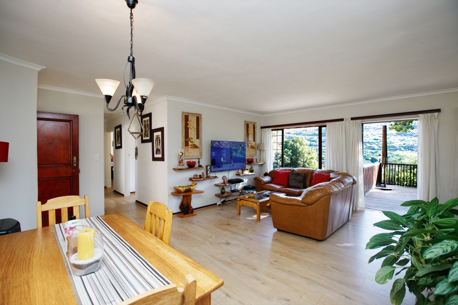 3 Bedroom Property for Sale in Glencairn Western Cape